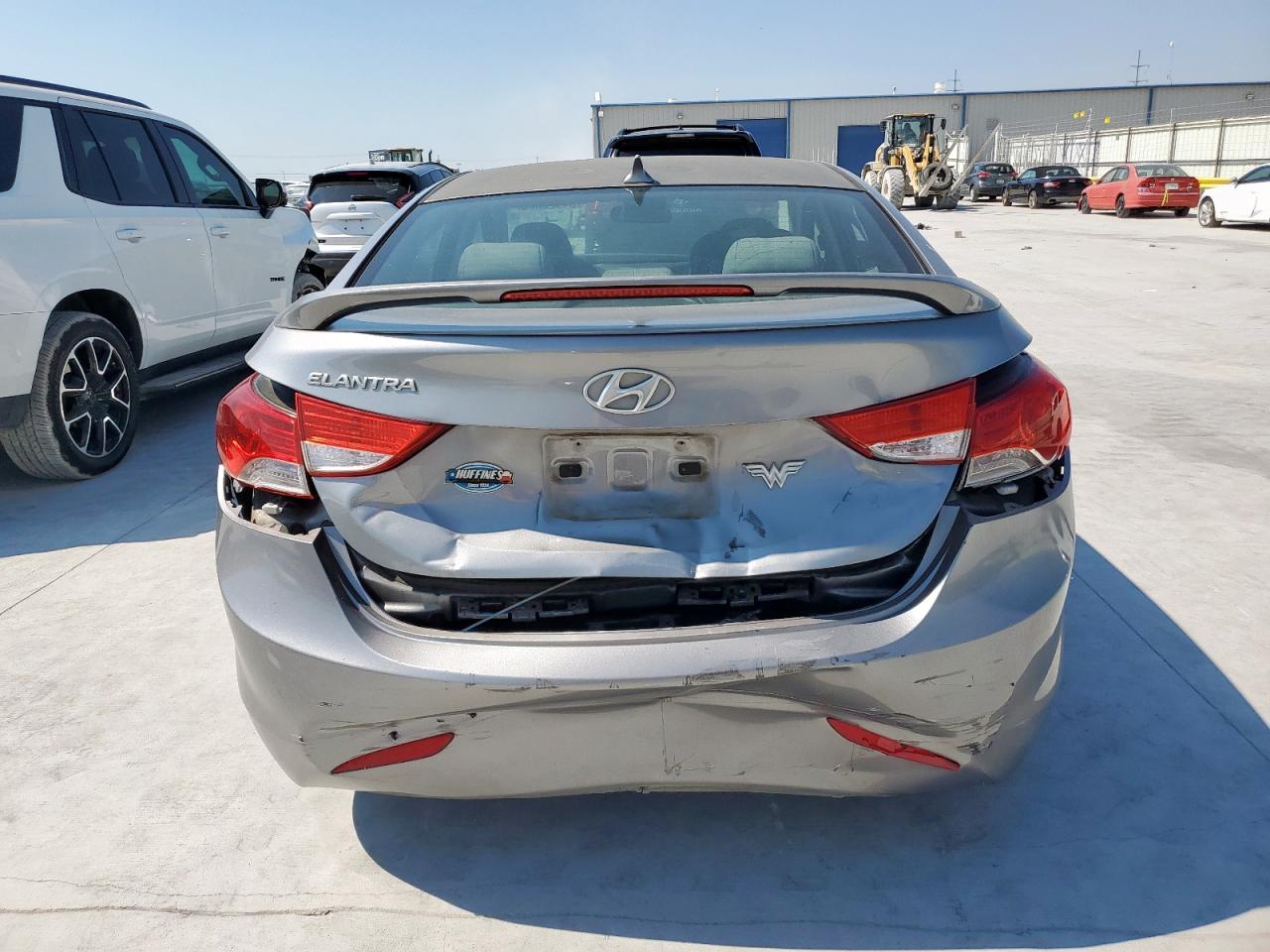 2013 Hyundai Elantra Gls VIN: KMHDH4AE7DU927387 Lot: 84922085