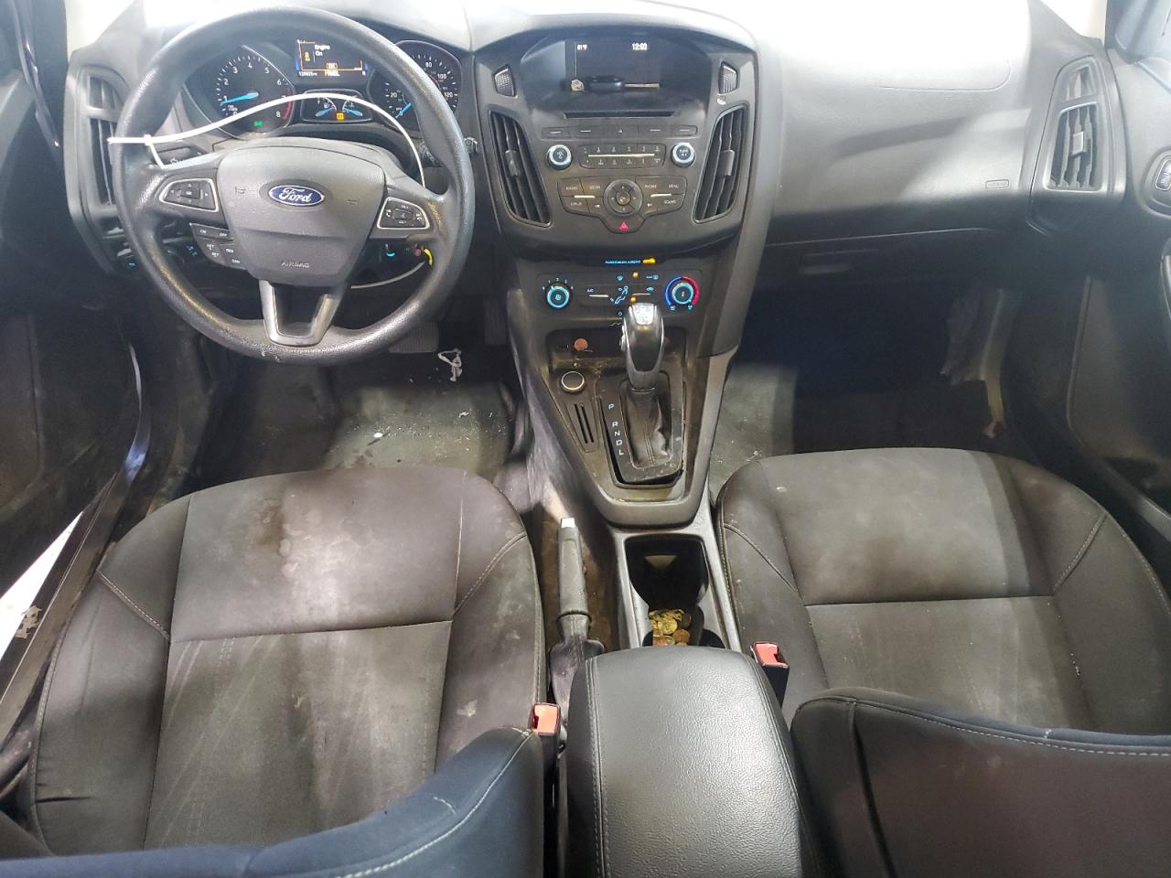 2016 Ford Focus Se VIN: 1FADP3K2XGL352059 Lot: 84227975