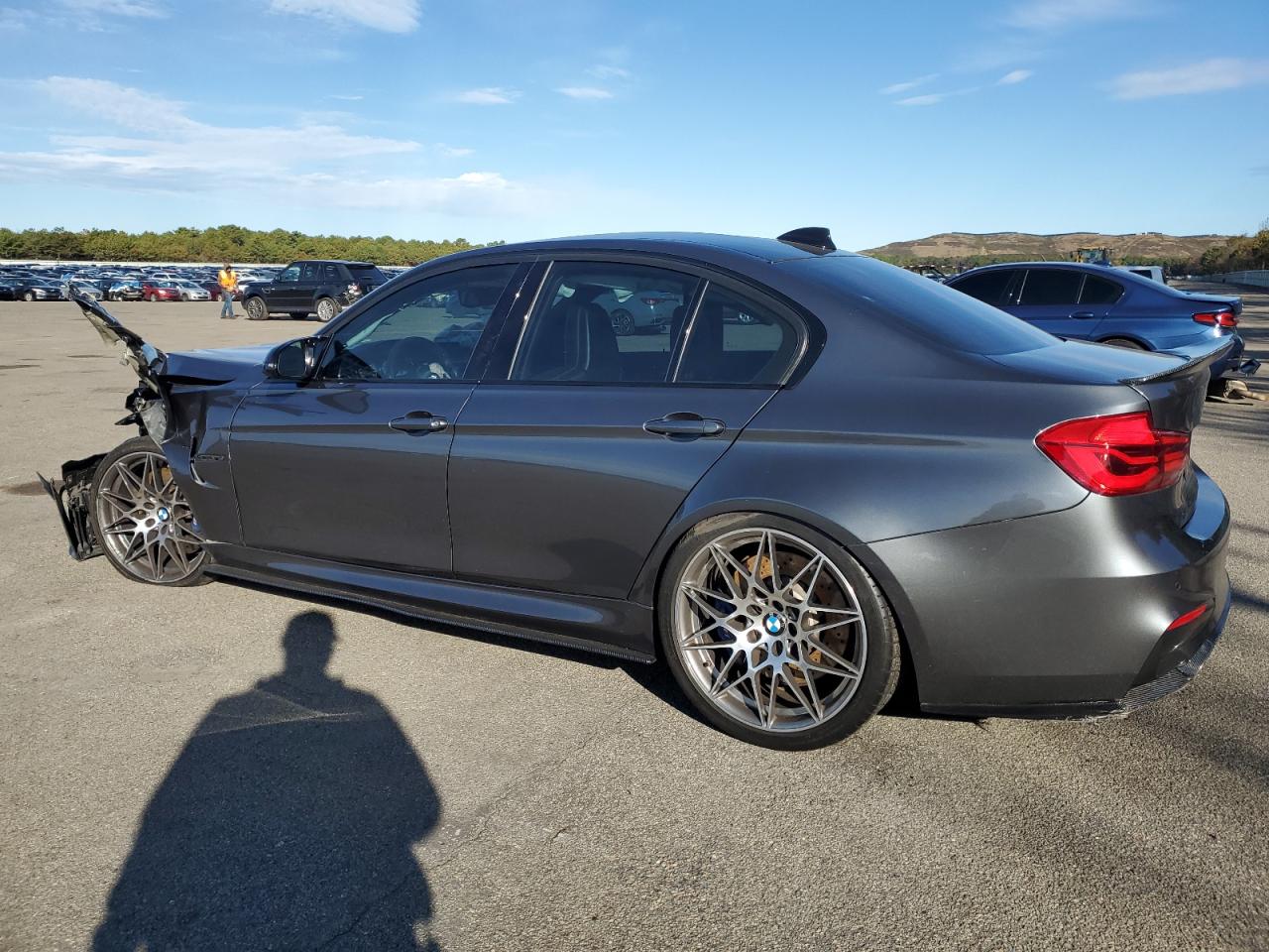 Фото: WBS8M9C53H5G84684