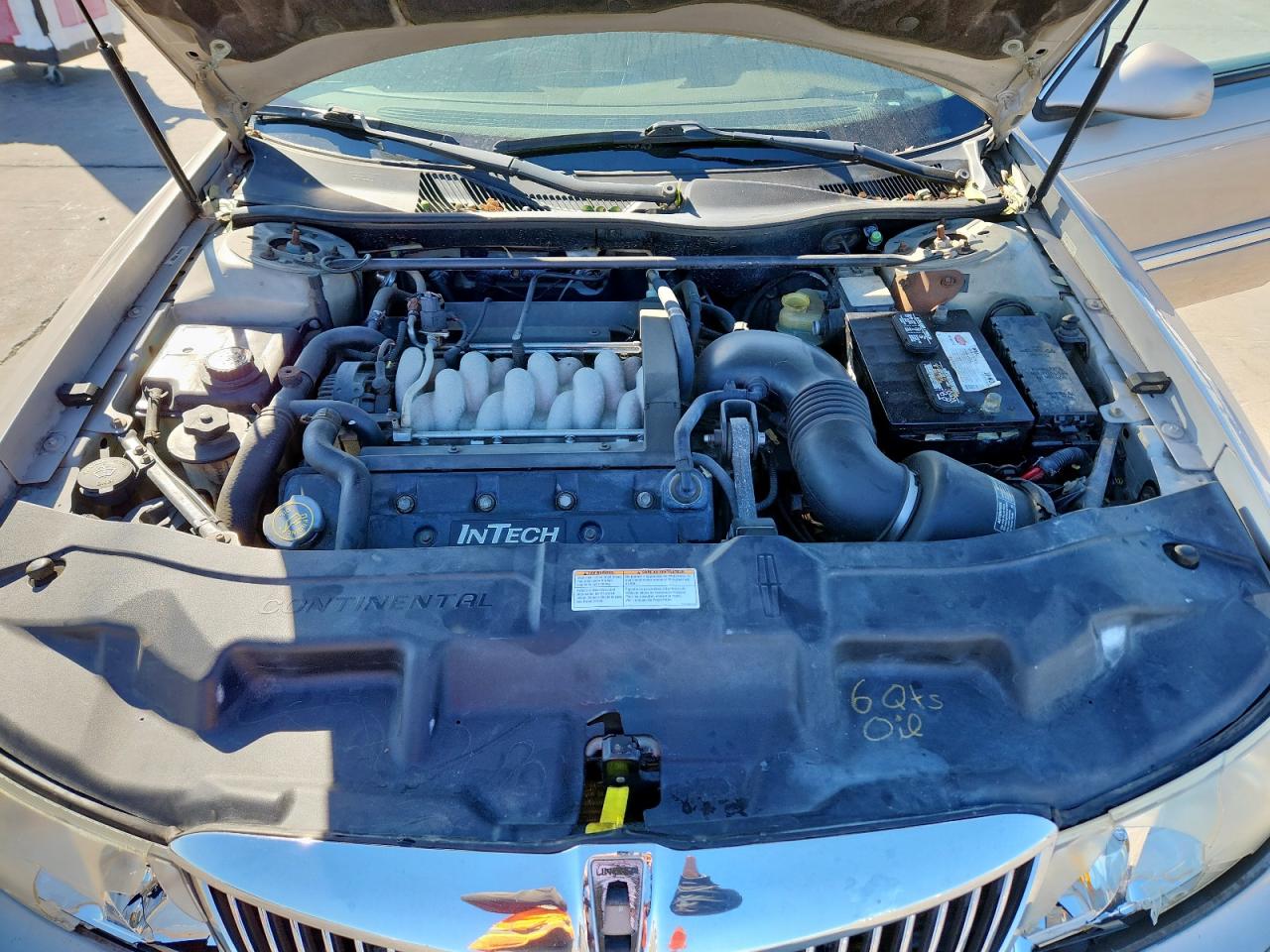 2000 Lincoln Continental VIN: 1LNHM97V0YY826403 Lot: 91001535