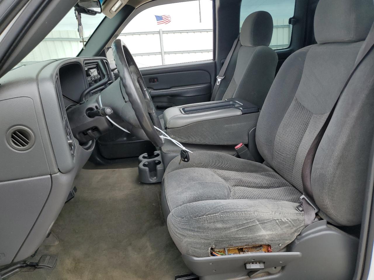 2004 Chevrolet Silverado C1500 VIN: 1GCEC19V54Z184130 Lot: 84810765