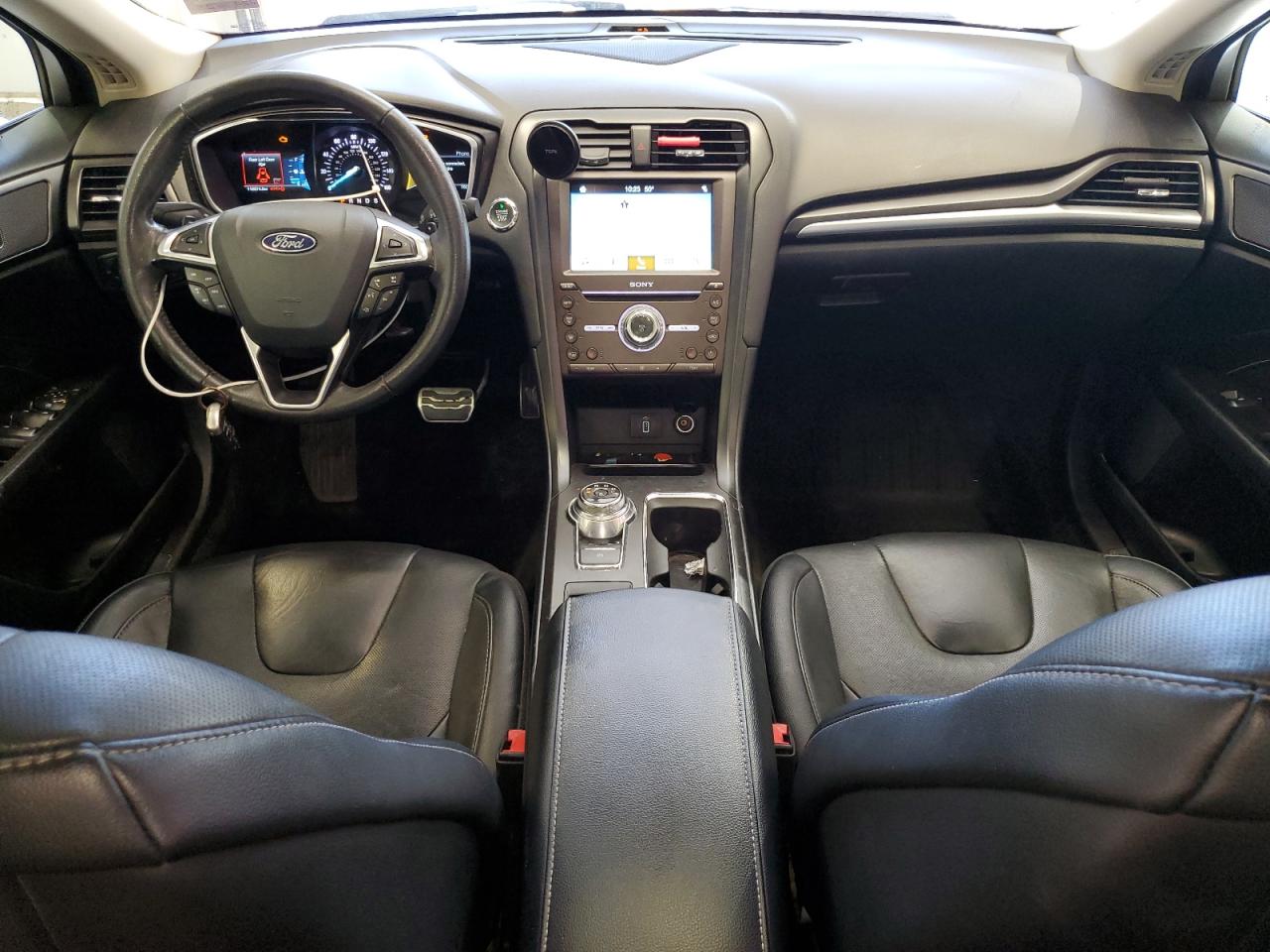 2018 Ford Fusion Titanium/Platinum VIN: 3FA6P0D95JR192456 Lot: 85677655