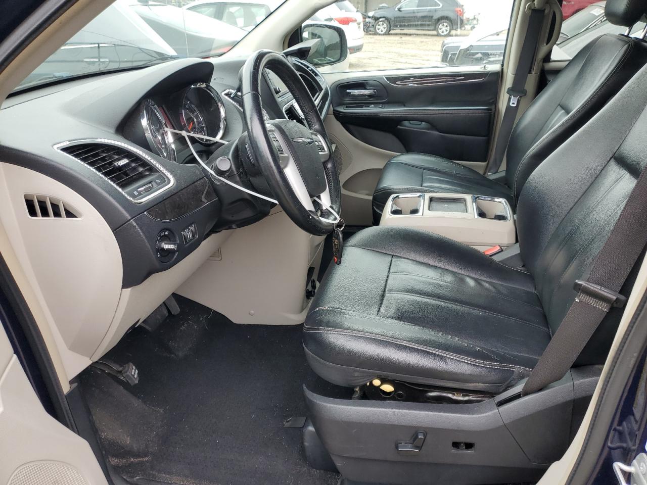 2016 Chrysler Town & Country Touring VIN: 2C4RC1BGXGR129006 Lot: 90500645