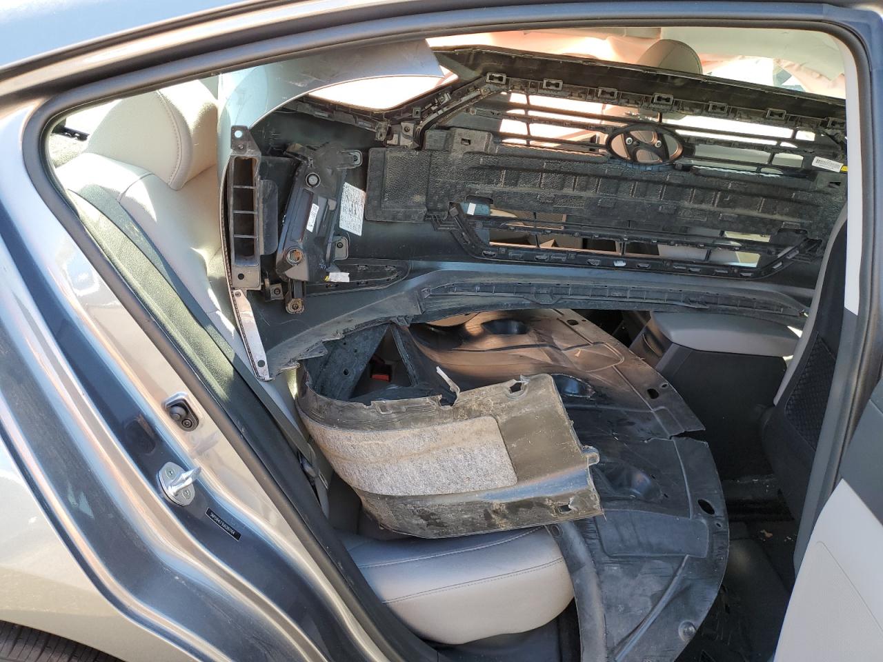 2018 Hyundai Elantra Sel VIN: 5NPD84LF9JH261164 Lot: 85741015