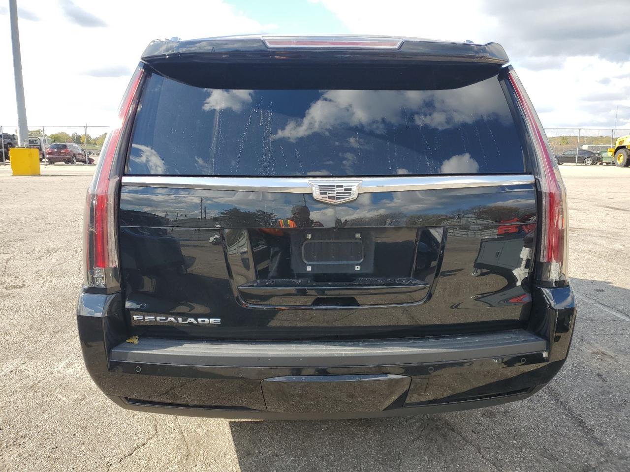 2016 Cadillac Escalade Premium VIN: 1GYS4CKJ4GR126706 Lot: 89549895