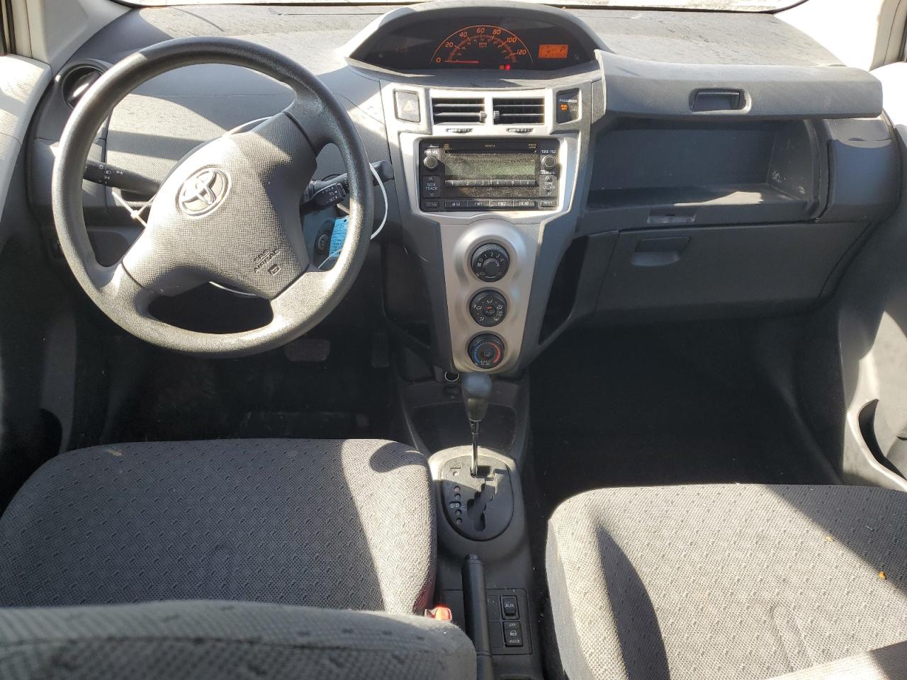 2009 Toyota Yaris VIN: JTDKT903195242763 Lot: 84374665