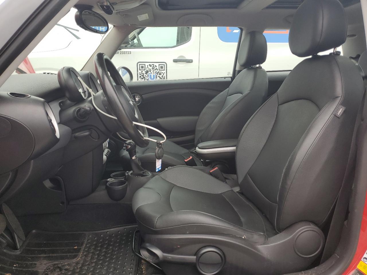 2010 Mini Cooper VIN: WMWMF3C51ATZ63432 Lot: 90512985