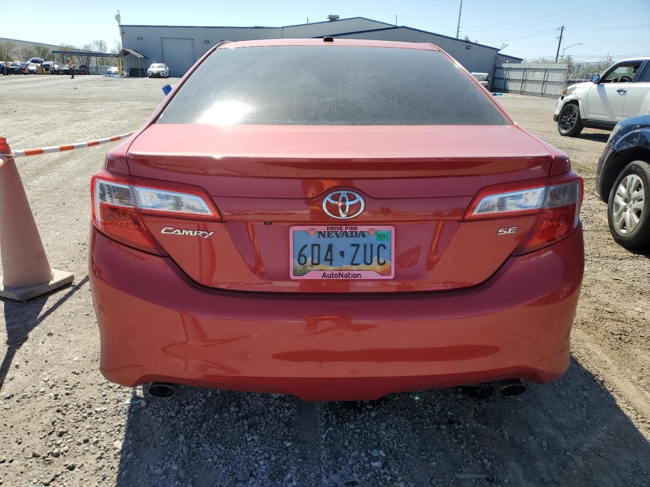 2012 Toyota Camry Se VIN: 512768 Lot: 85139175