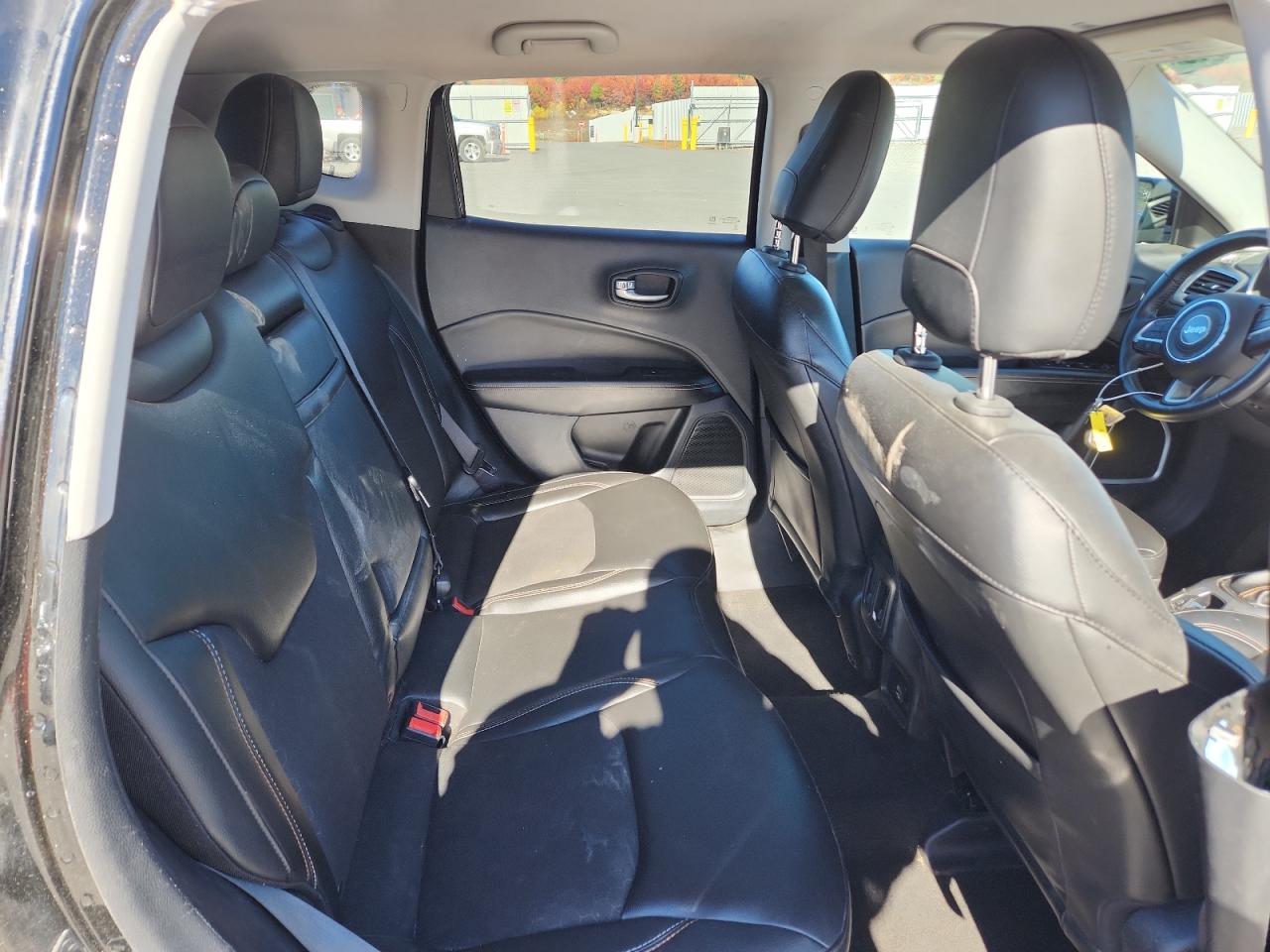 2018 Jeep Compass Latitude VIN: 3C4NJDBB4JT281748 Lot: 89719715