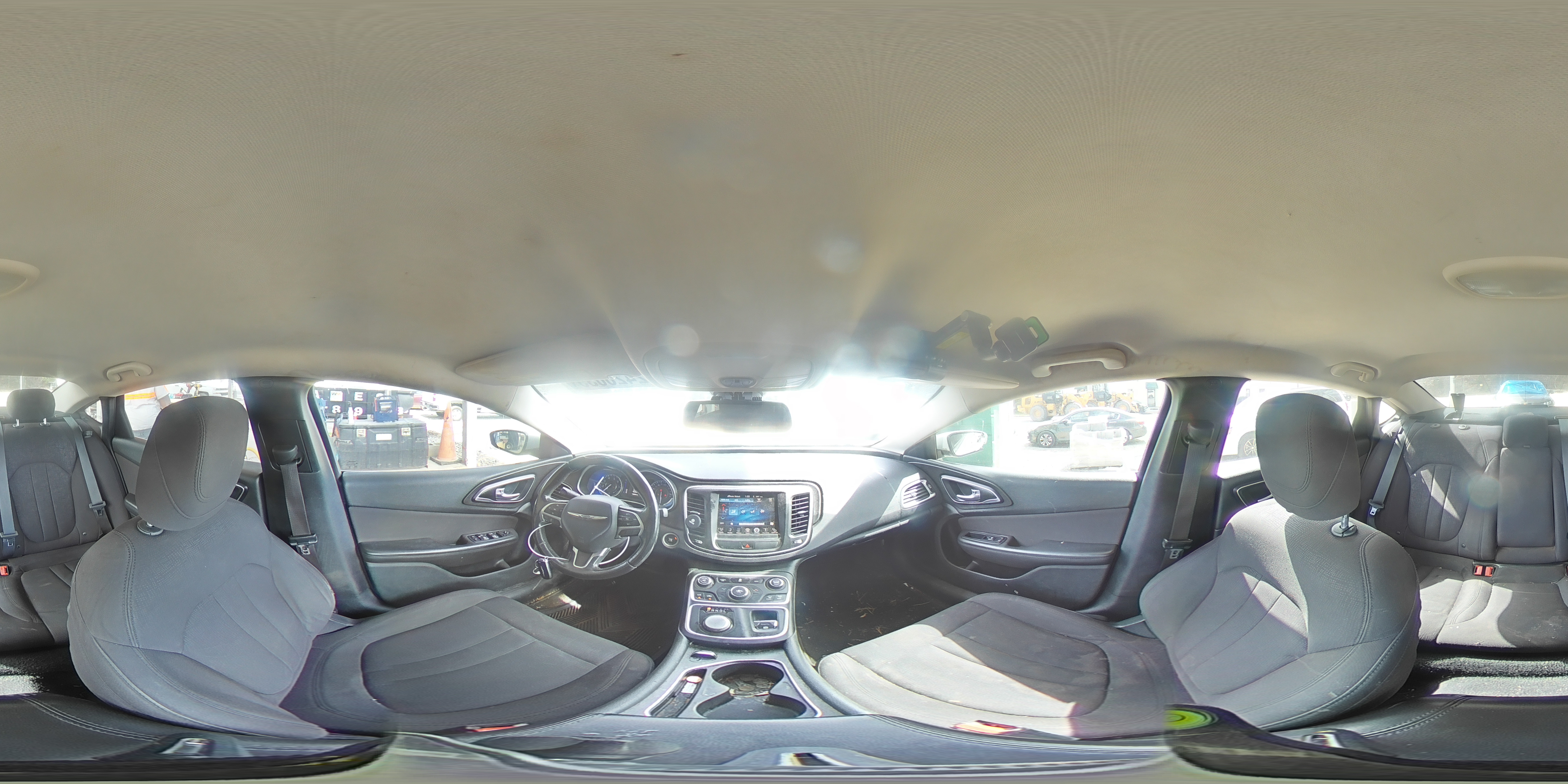 2015 Chrysler 200 Limited VIN: 1C3CCCAB9FN677599 Lot: 82426635