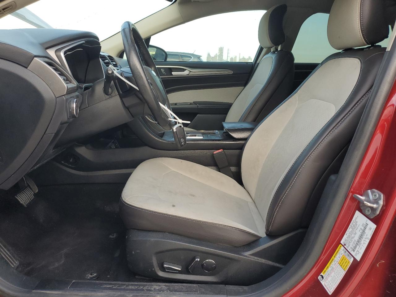 2019 Ford Fusion Se VIN: 3FA6P0HD1KR148180 Lot: 87098615