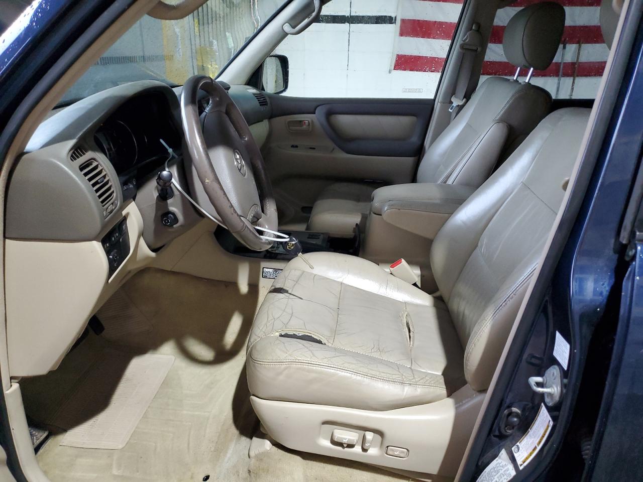 2005 Toyota Land Cruiser VIN: JTEHT05J652068192 Lot: 87212245