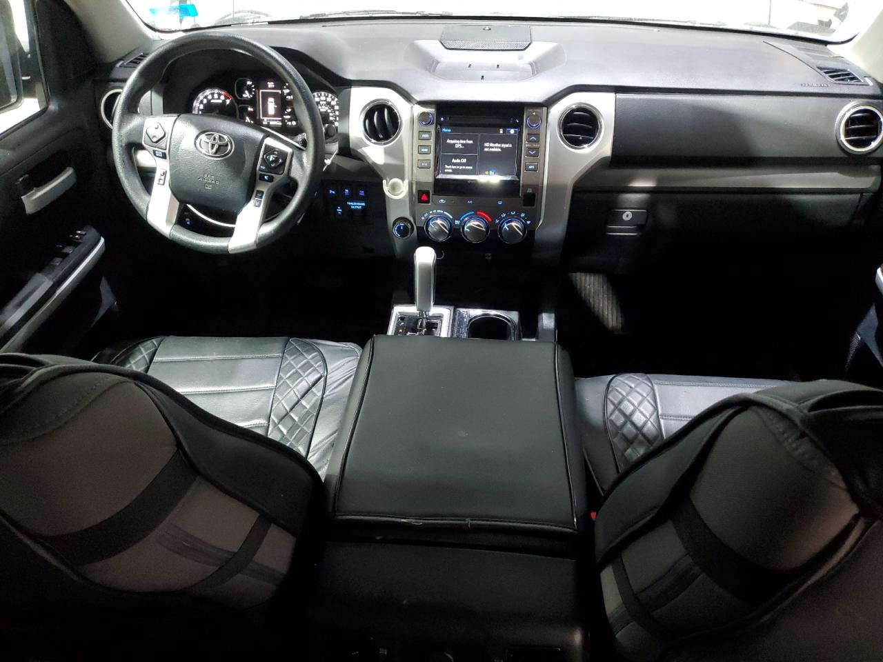 2018 Toyota Tundra Crewmax Sr5 VIN: 5TFDY5F12JX752881 Lot: 84632565