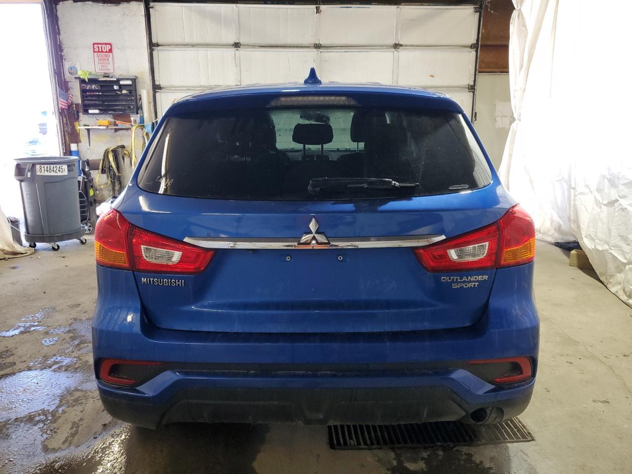2018 Mitsubishi Outlander Sport Es VIN: JA4AR3AU0JU004017 Lot: 86610395