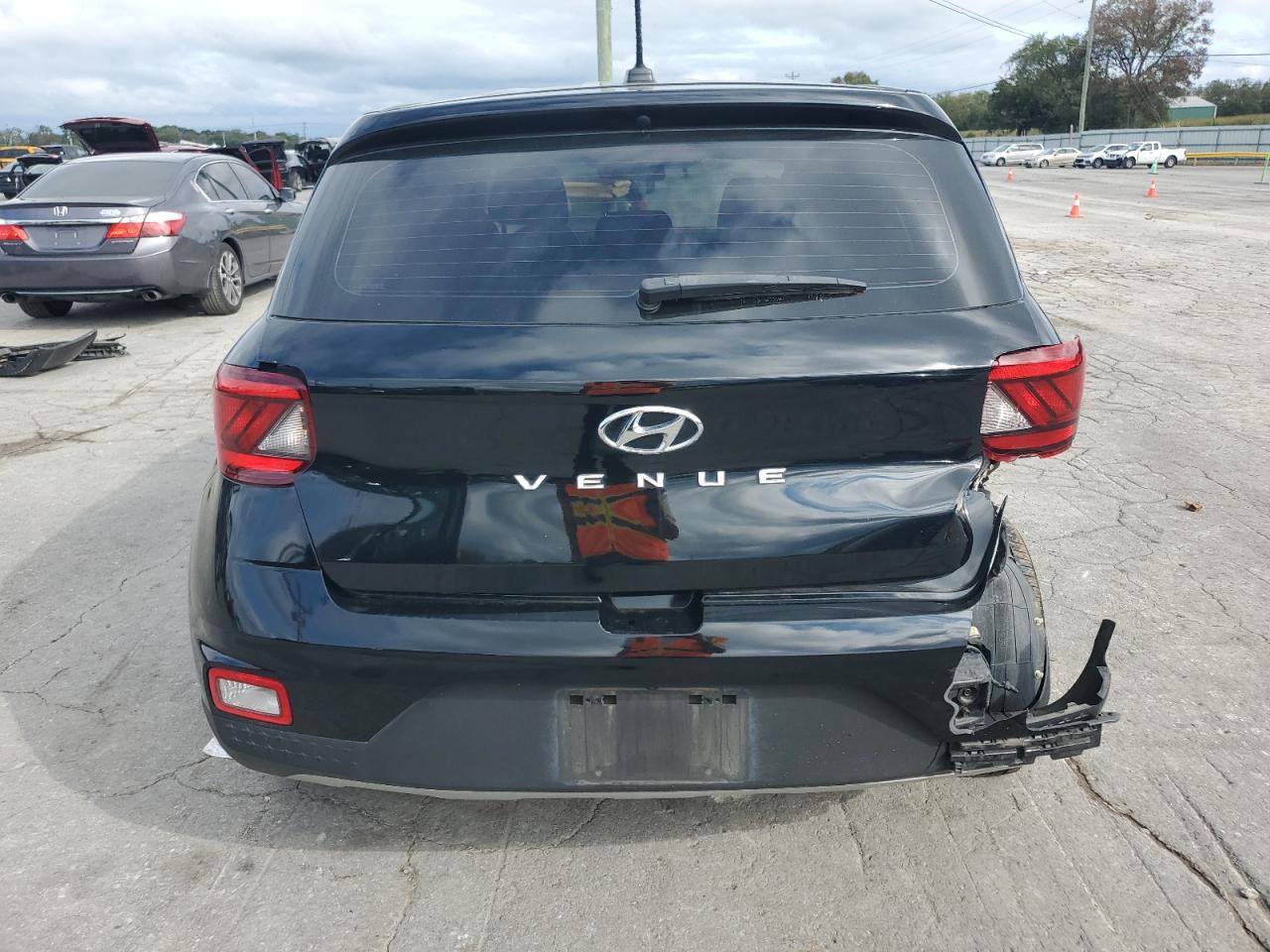 2023 Hyundai Venue Se VIN: KMHRB8A32PU237953 Lot: 85754455