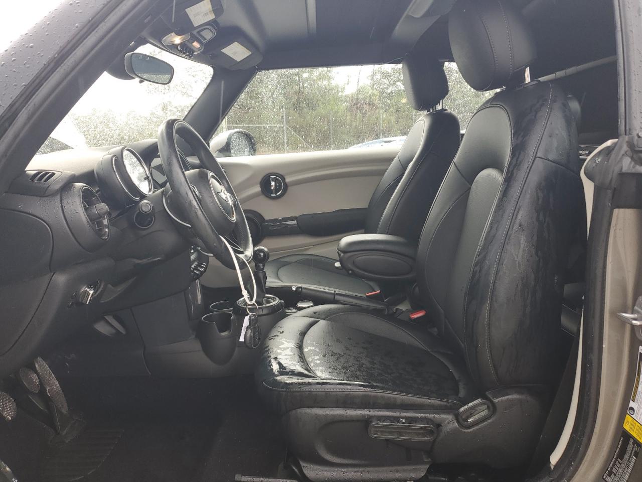 2016 Mini Cooper VIN: WMWWG5C5XG3A81172 Lot: 82387525