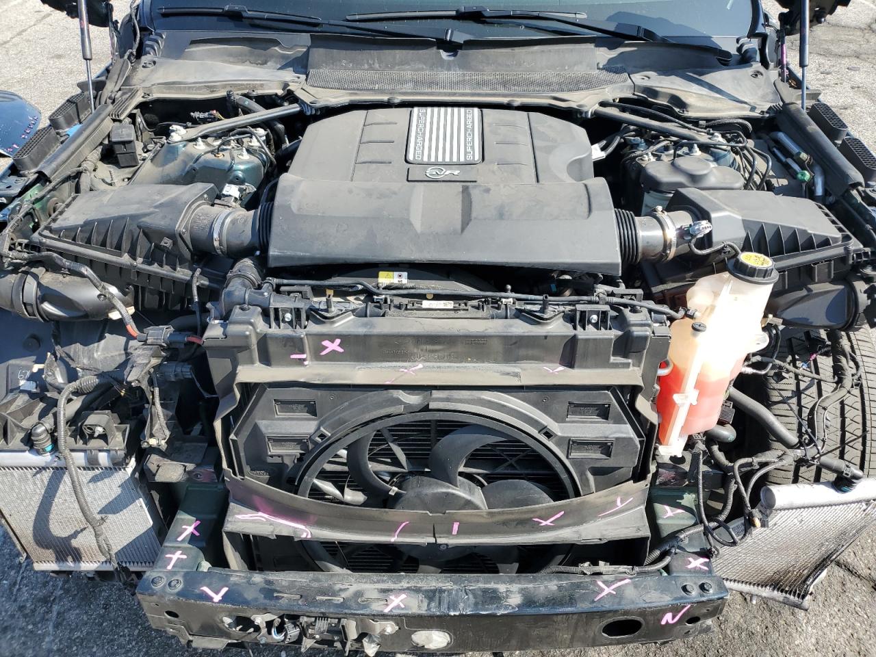 2018 Land Rover Range Rover Sport Svr VIN: SALWZ2SE3JA192250 Lot: 82755485