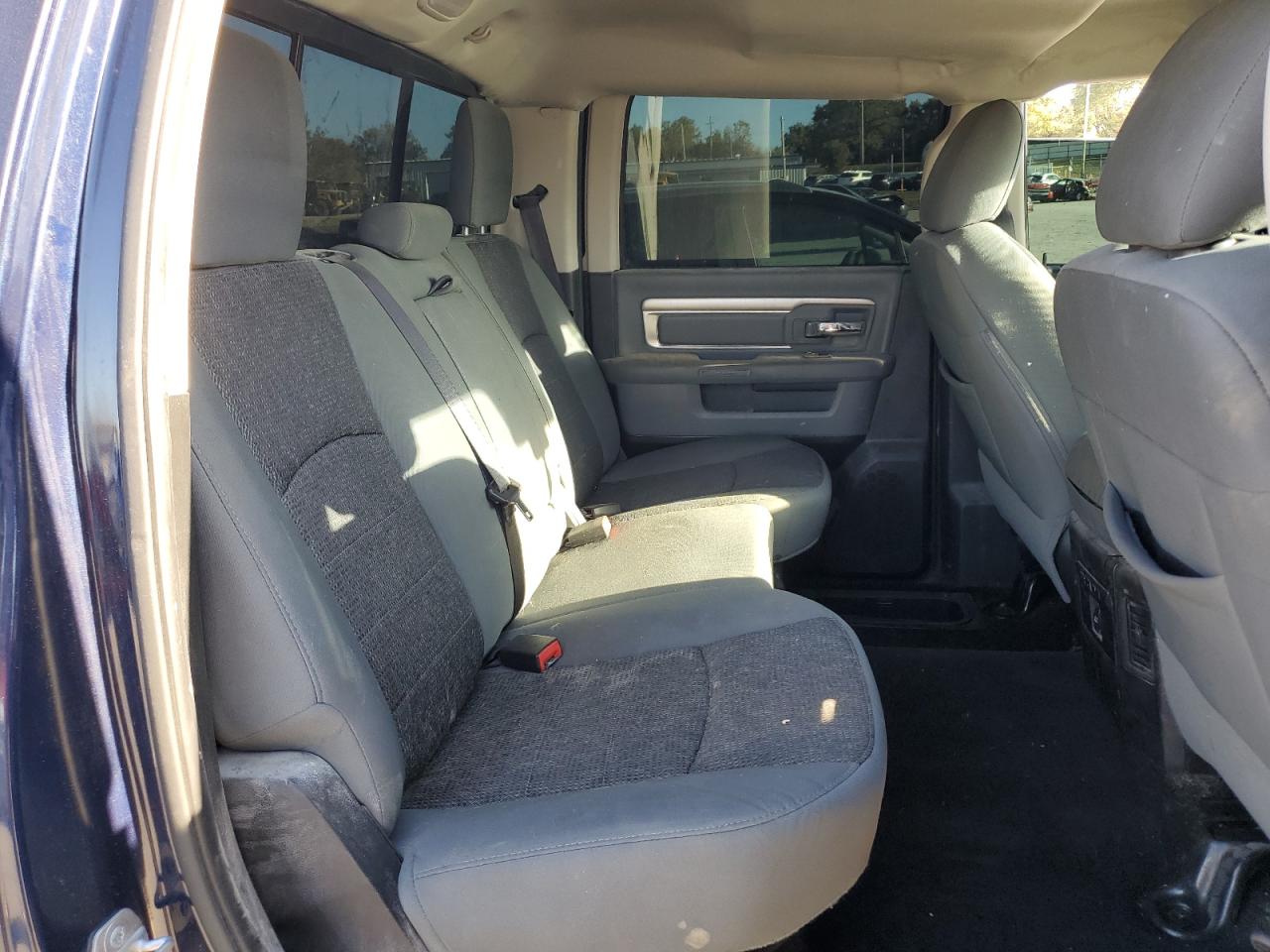 2015 Ram 1500 Slt VIN: 1C6RR7LG6FS754197 Lot: 87045165