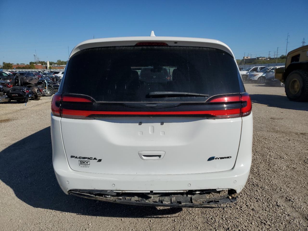 2022 Chrysler Pacifica Hybrid Touring L VIN: 2C4RC1L76NR130522 Lot: 82369115