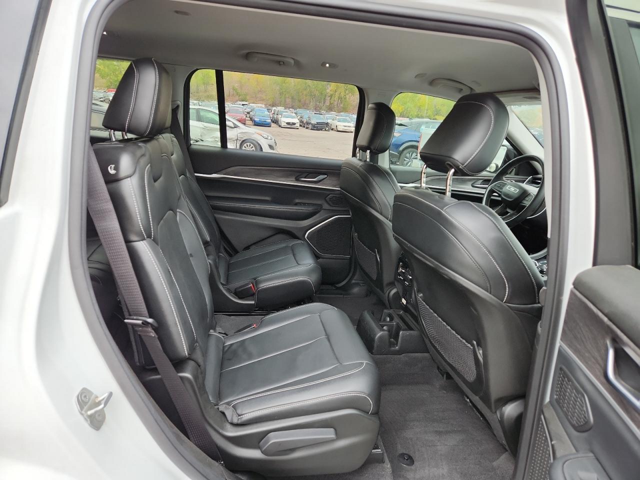 2022 Jeep Grand Cherokee L Limited VIN: 1C4RJKBG2N8514810 Lot: 84073275