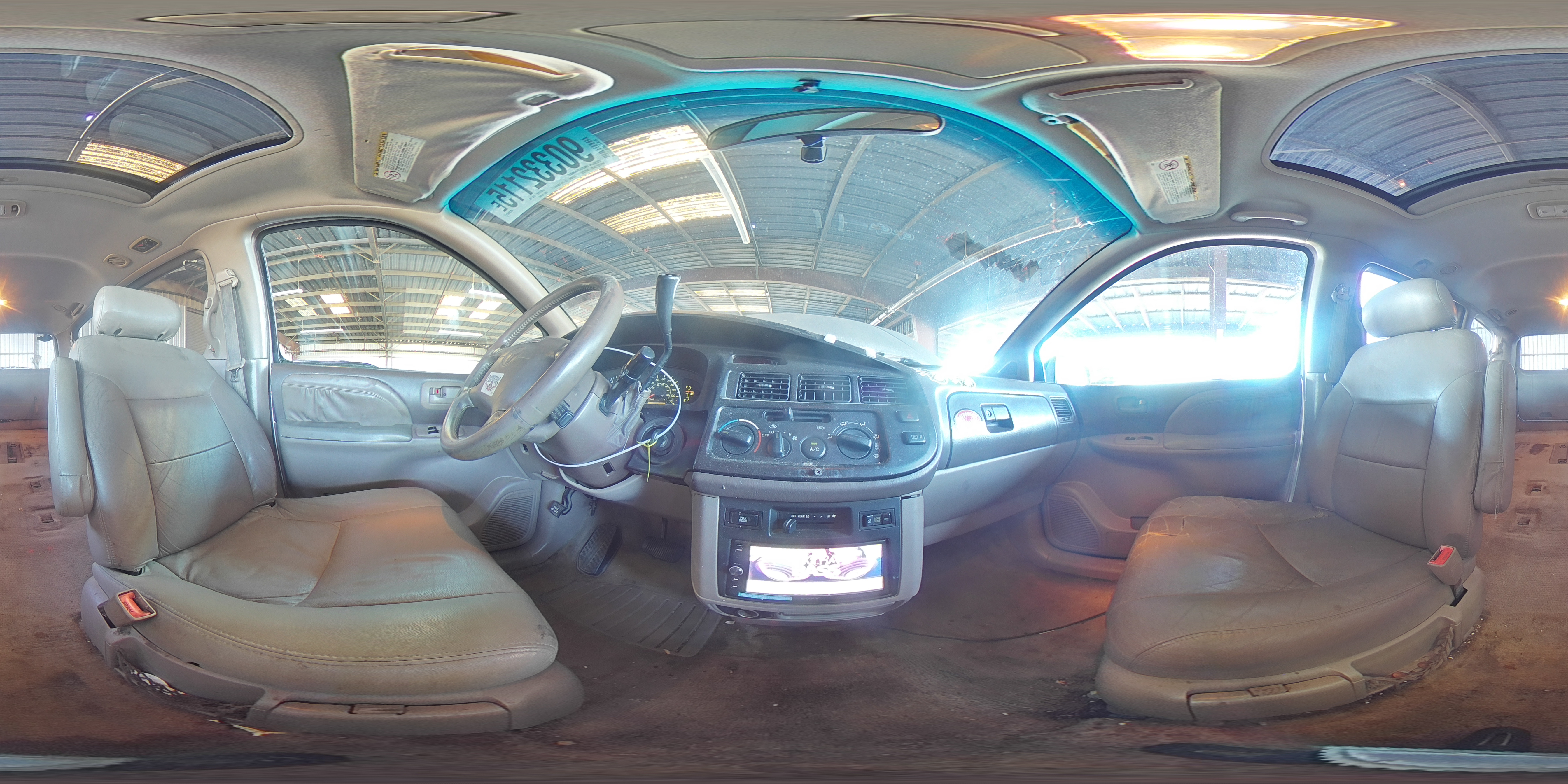 2000 Toyota Sienna Le VIN: 4T3ZF13C1YU316595 Lot: 90332115