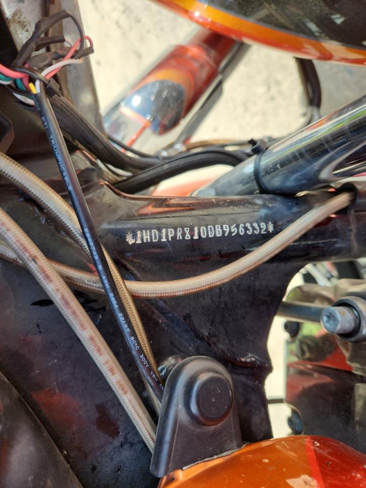 2013 Harley-Davidson Flhtcuse Cvo Ultra Classic Electra Glide VIN: 1HD1PR810DB956332 Lot: 84930165