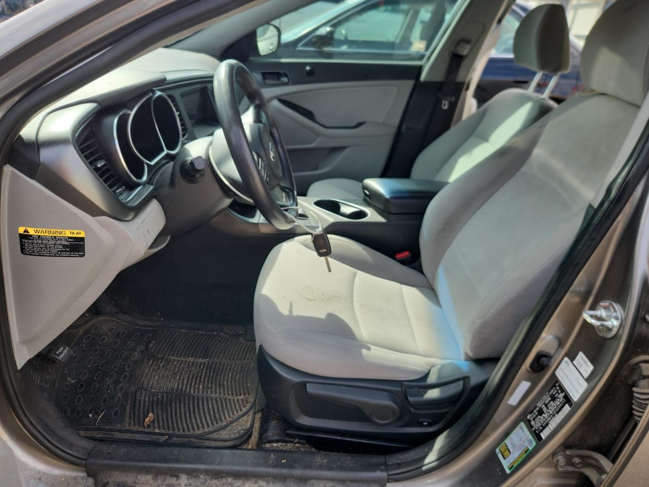 2014 Kia Optima Lx VIN: 5XXGM4A72EG264252 Lot: 84483155