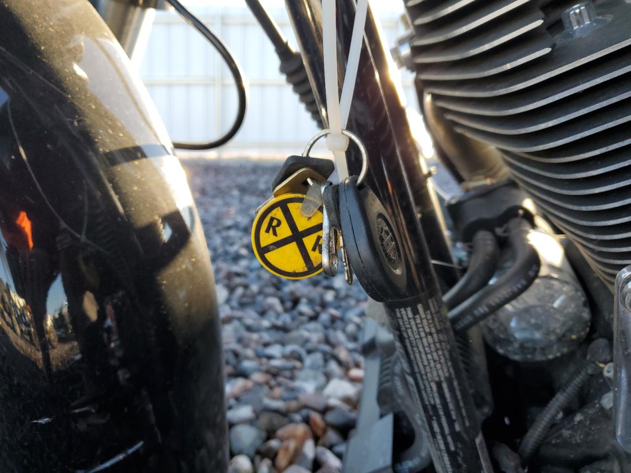 2011 Harley-Davidson Flhx VIN: 1HD1KBM12BB654940 Lot: 82377155