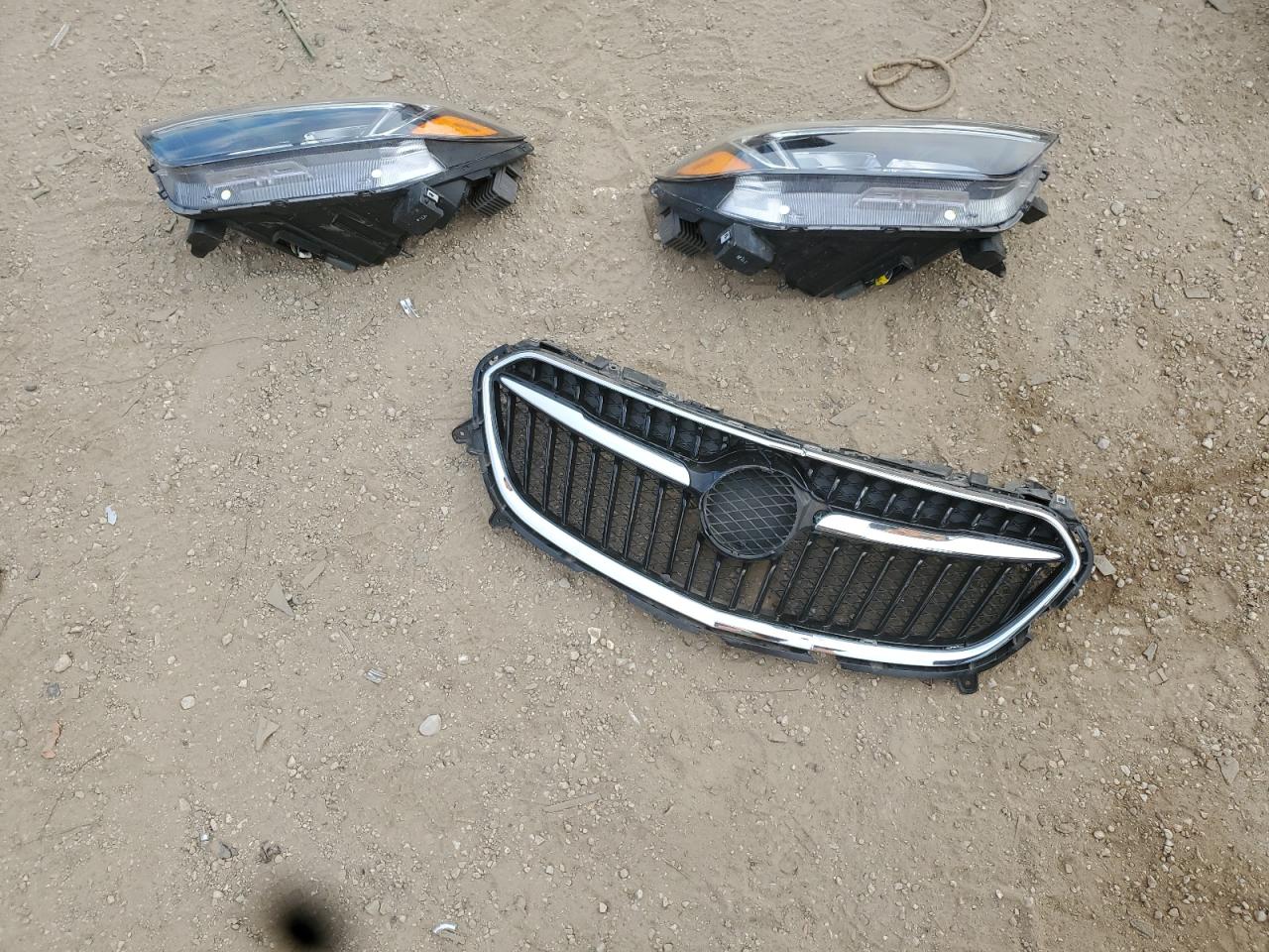 2018 Buick Encore Preferred VIN: KL4CJASB0JB558378 Lot: 90089485