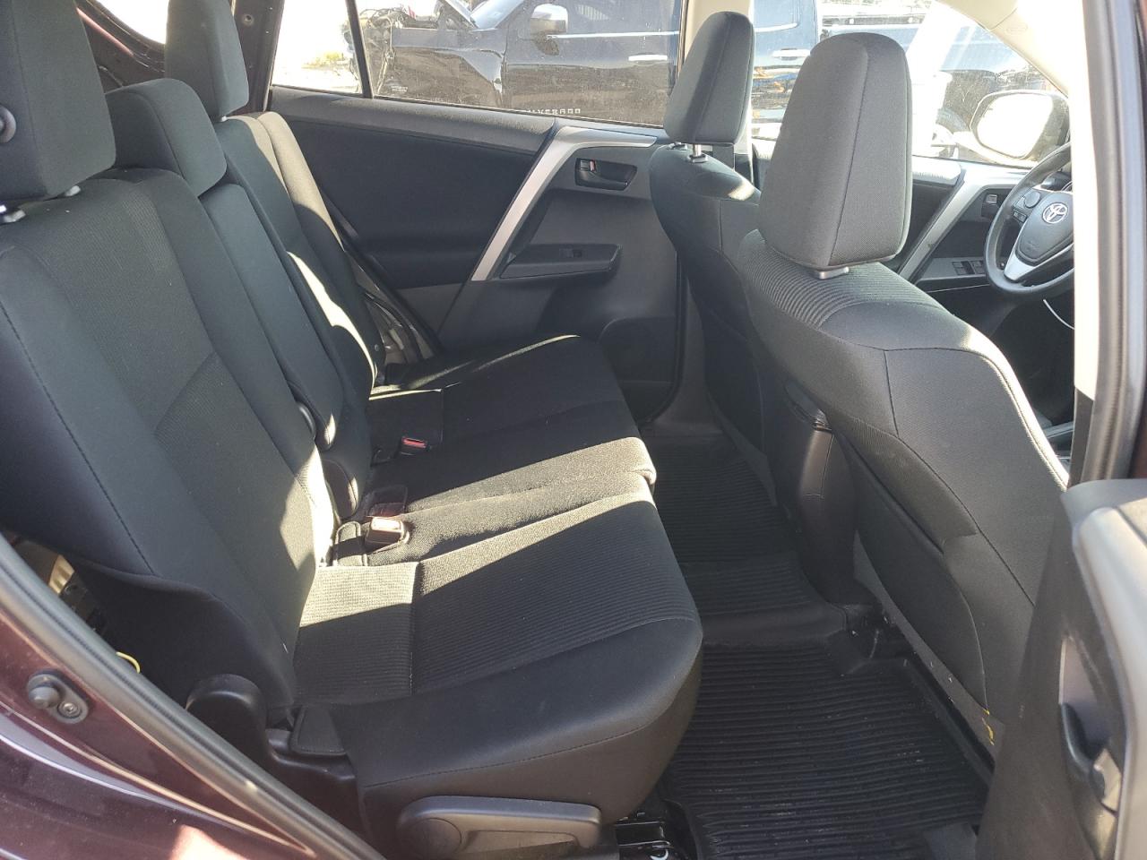 2017 Toyota Rav4 Le VIN: 2T3BFREV8HW547895 Lot: 85072695