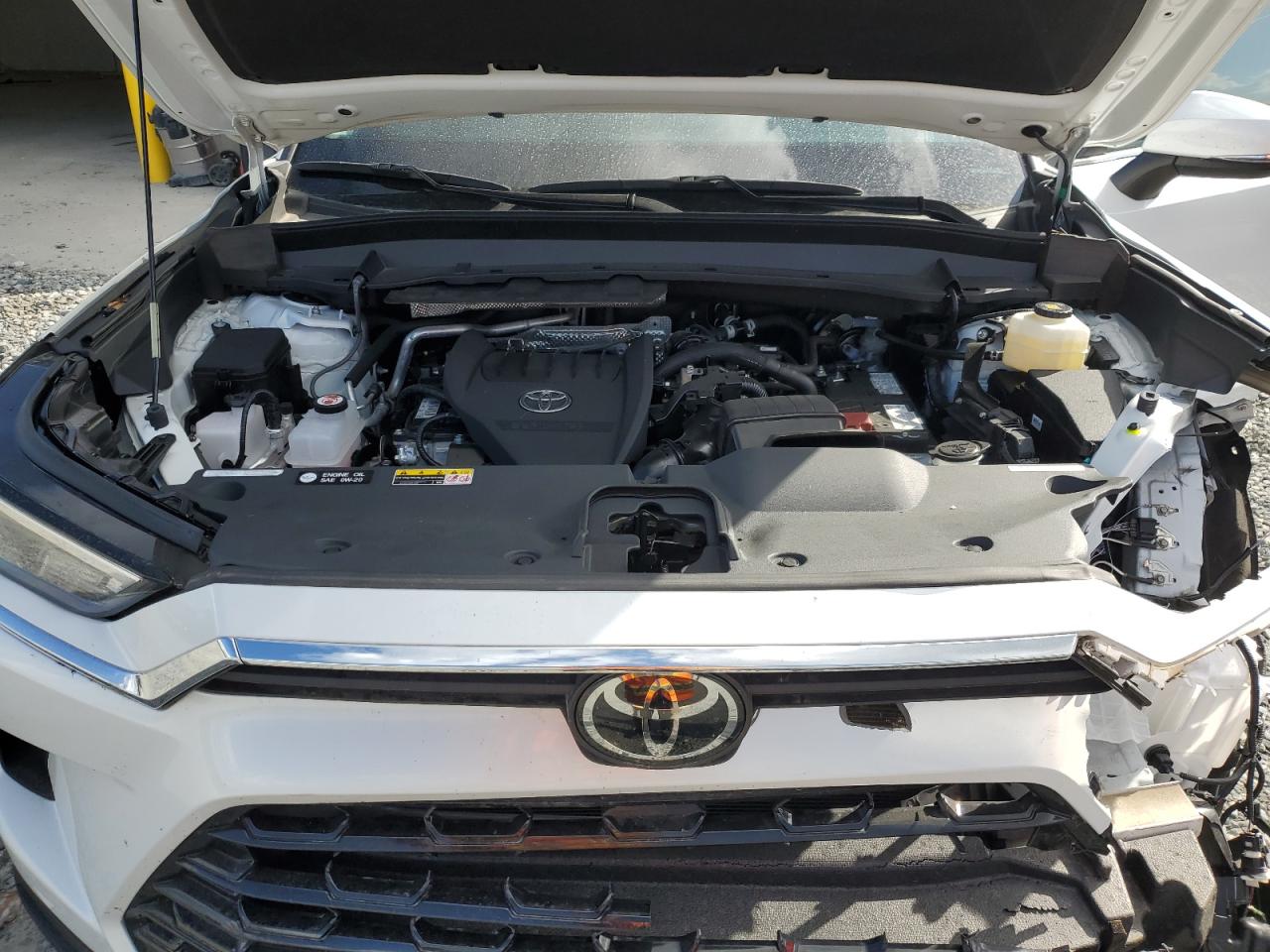 2024 Toyota Grand Highlander Xle VIN: 5TDAAAA59RS000882 Lot: 85260925