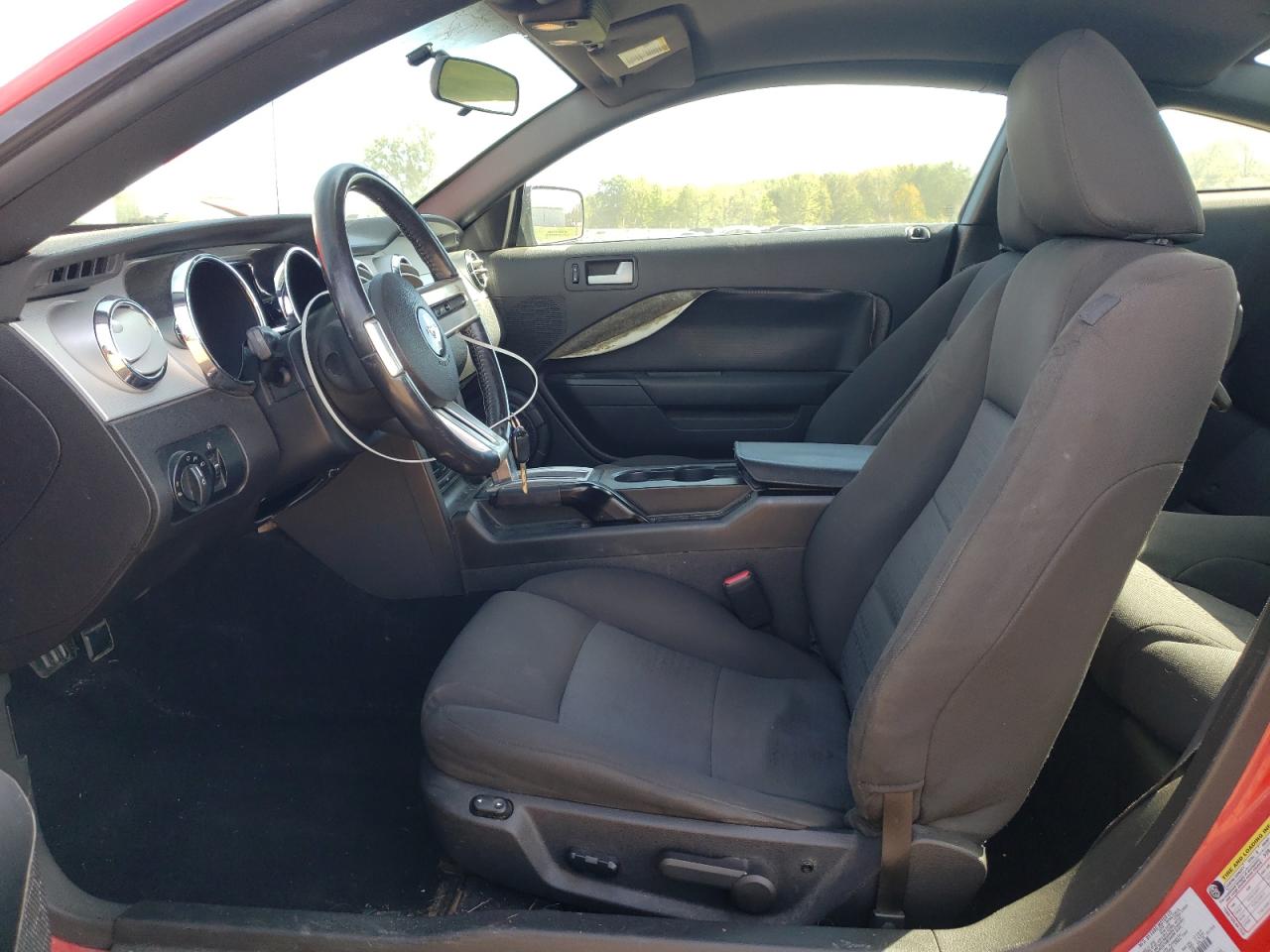 2008 Ford Mustang VIN: 1ZVHT80N085105055 Lot: 84232095