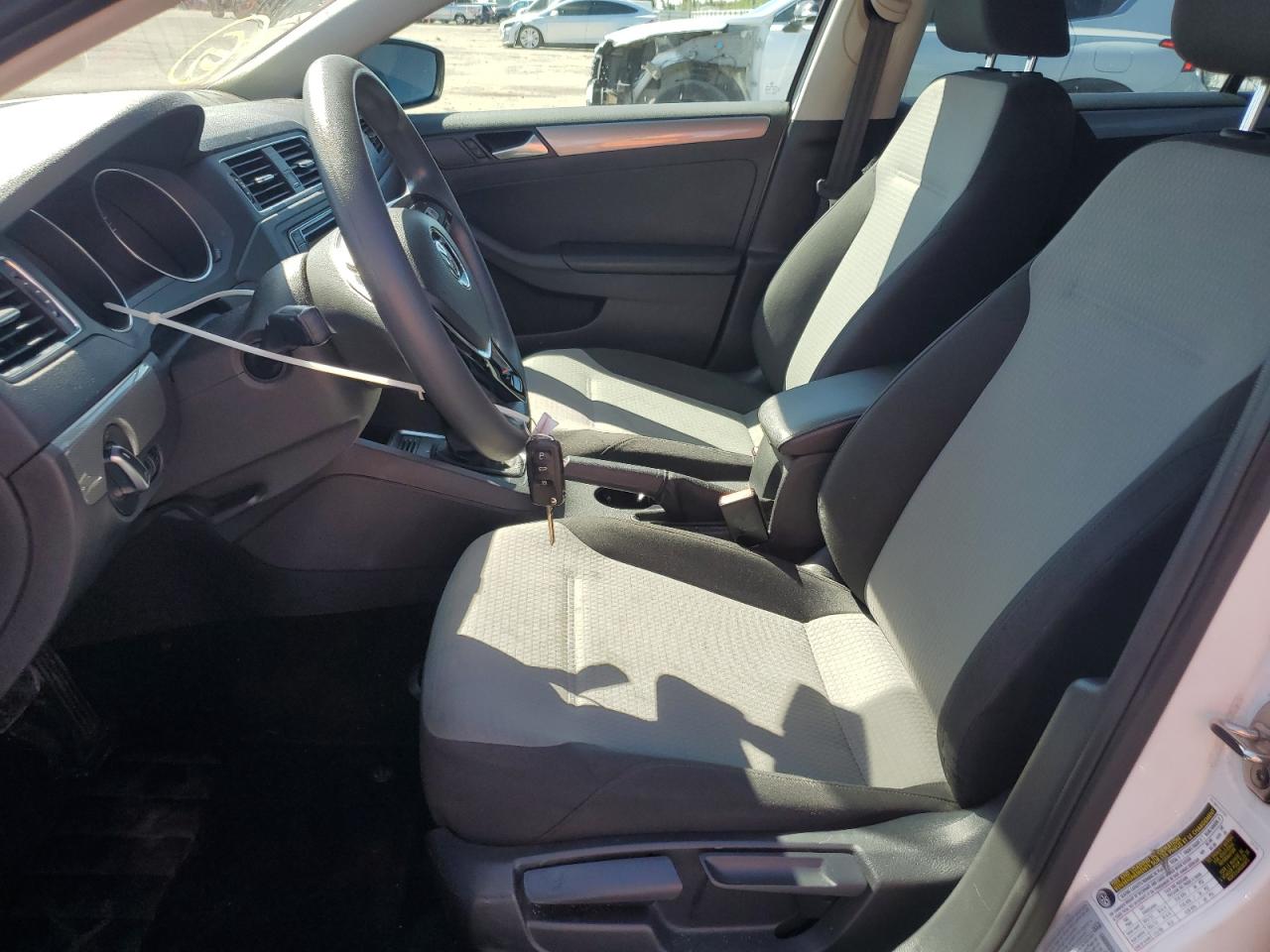 2017 Volkswagen Jetta S VIN: 3VW2B7AJXHM329152 Lot: 84761755