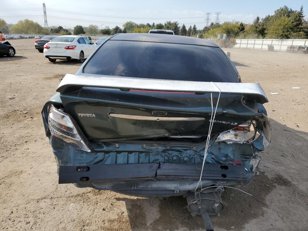 2004 Toyota Camry Le VIN: 4T1BE32K24U351285 Lot: 85183295