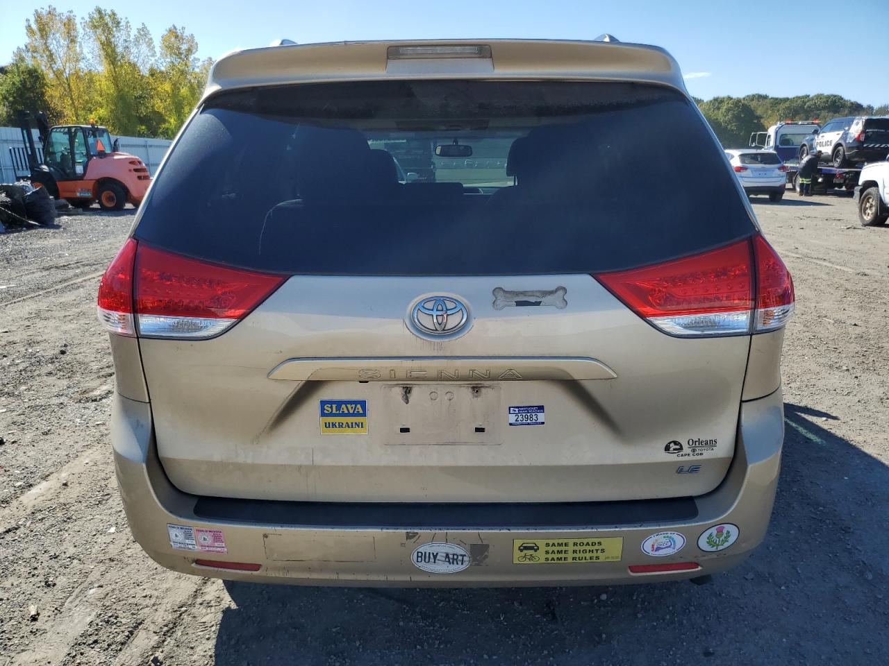 2013 Toyota Sienna Le VIN: 5TDKK3DC4DS341588 Lot: 85816685