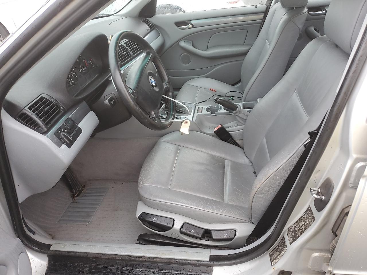 2000 BMW 323 I VIN: WBAAM3349YFP81809 Lot: 84292585