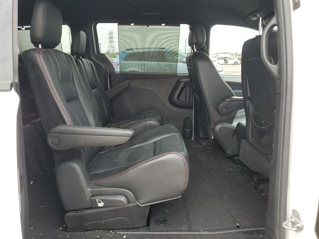 2017 Dodge Grand Caravan Gt VIN: 2C4RDGEG3HR562342 Lot: 82407325