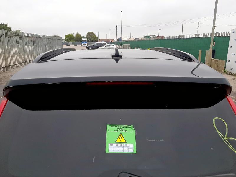 2023 VOLVO XC40 CORE RECHARGE TWIN E 