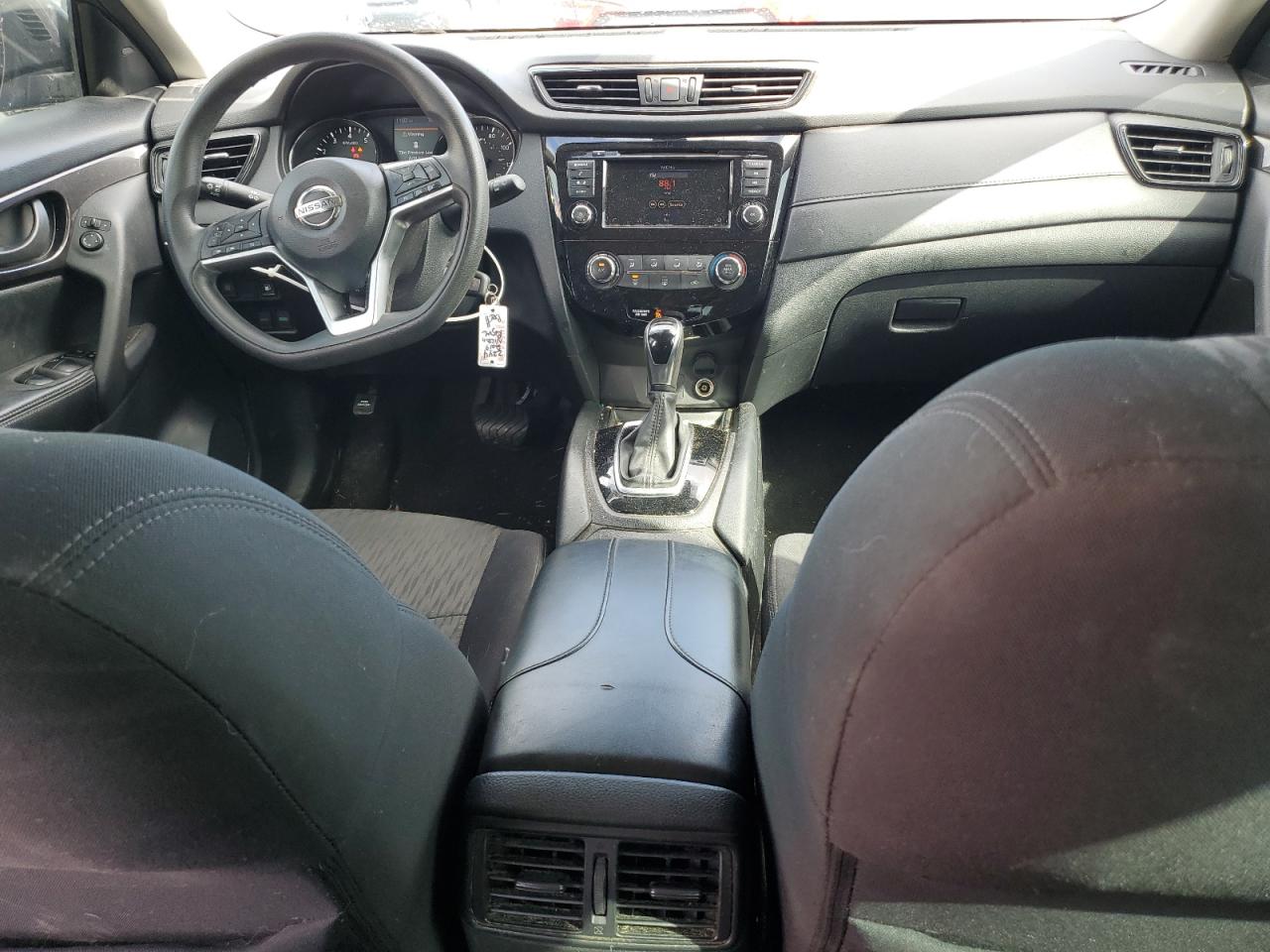 2019 Nissan Rogue S VIN: 5N1AT2MT9KC799124 Lot: 84805895