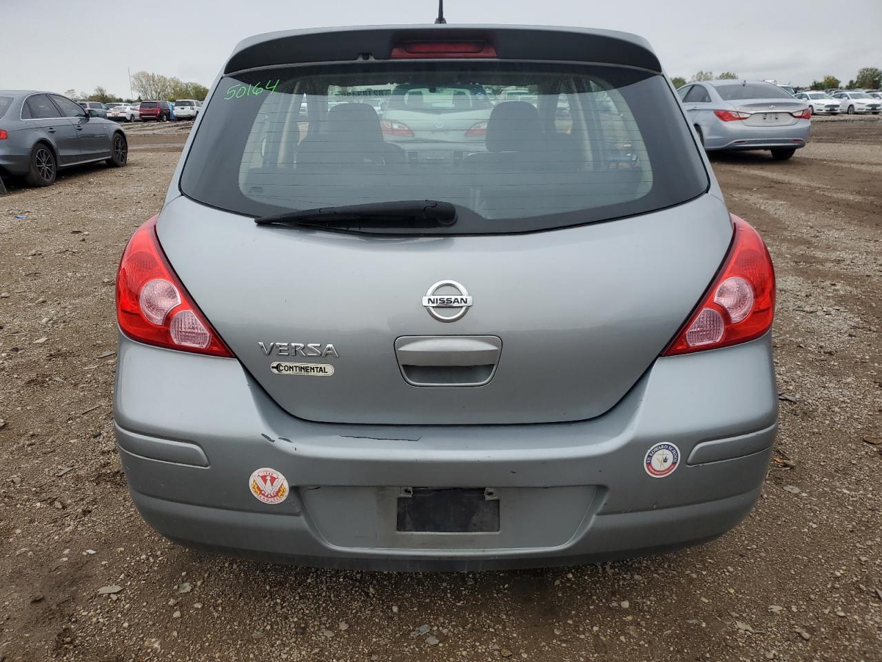 2009 Niss Versa VIN: 3N1BC13E59L388424 Lot: 82183435