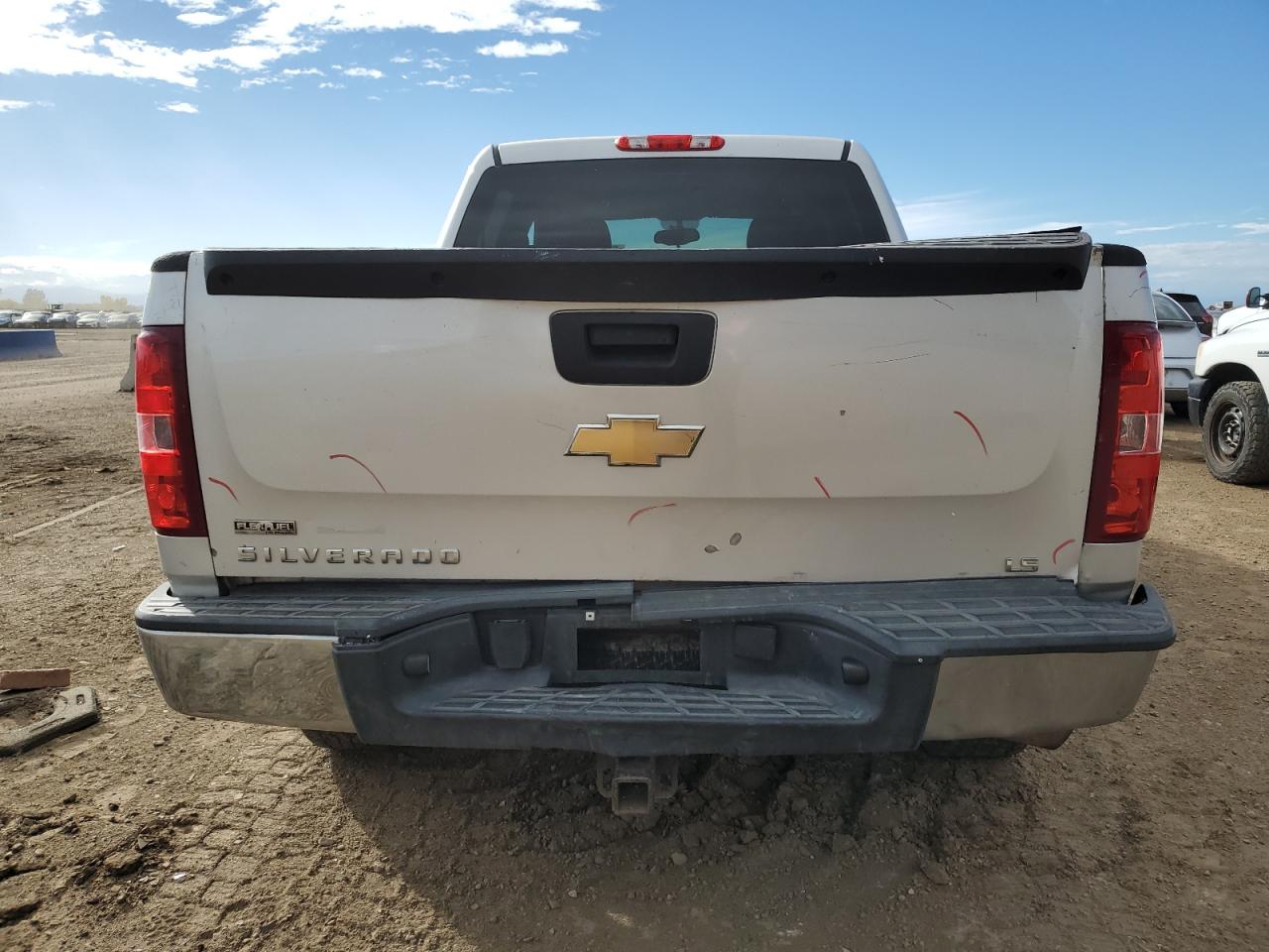 2011 Chevrolet Silverado K1500 Ls VIN: 3GCPKREA8BG396126 Lot: 85513925