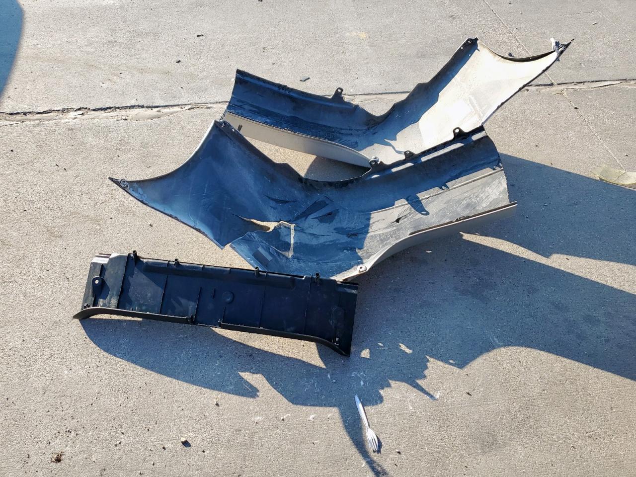 2017 Toyota Corolla L VIN: 5YFBURHEXHP643720 Lot: 81505395