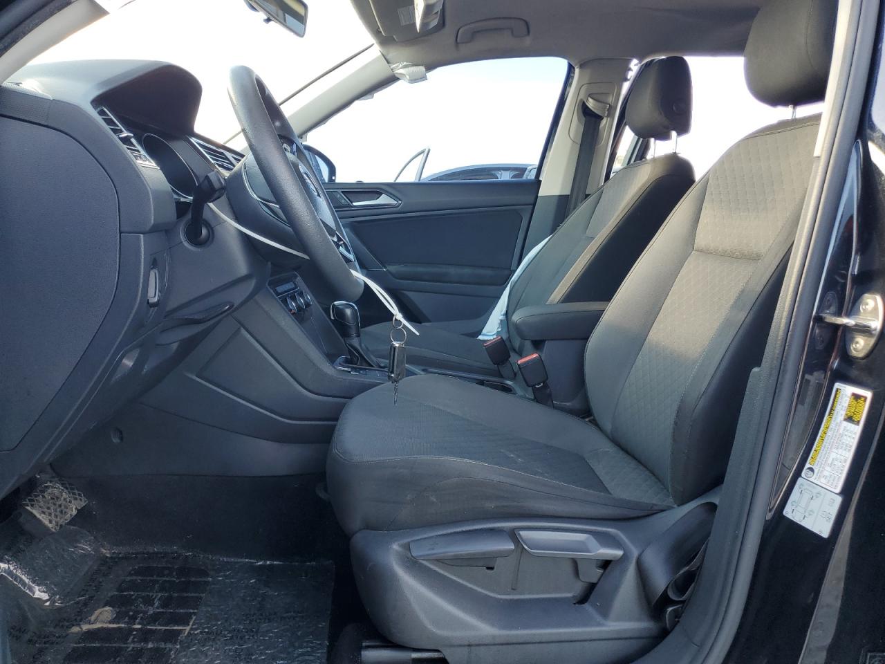 2018 Volkswagen Tiguan S VIN: 3VV1B7AX1JM023046 Lot: 85825125