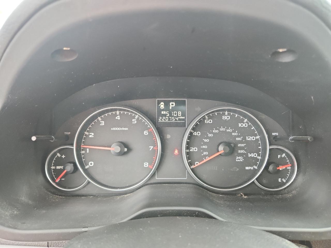 2014 Subaru Outback 2.5I Premium VIN: 4S4BRBCC1E3240630 Lot: 89693605