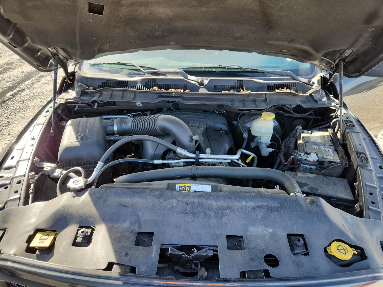 2017 Ram 1500 St VIN: 1C6RR6KT4HS723056 Lot: 89914485