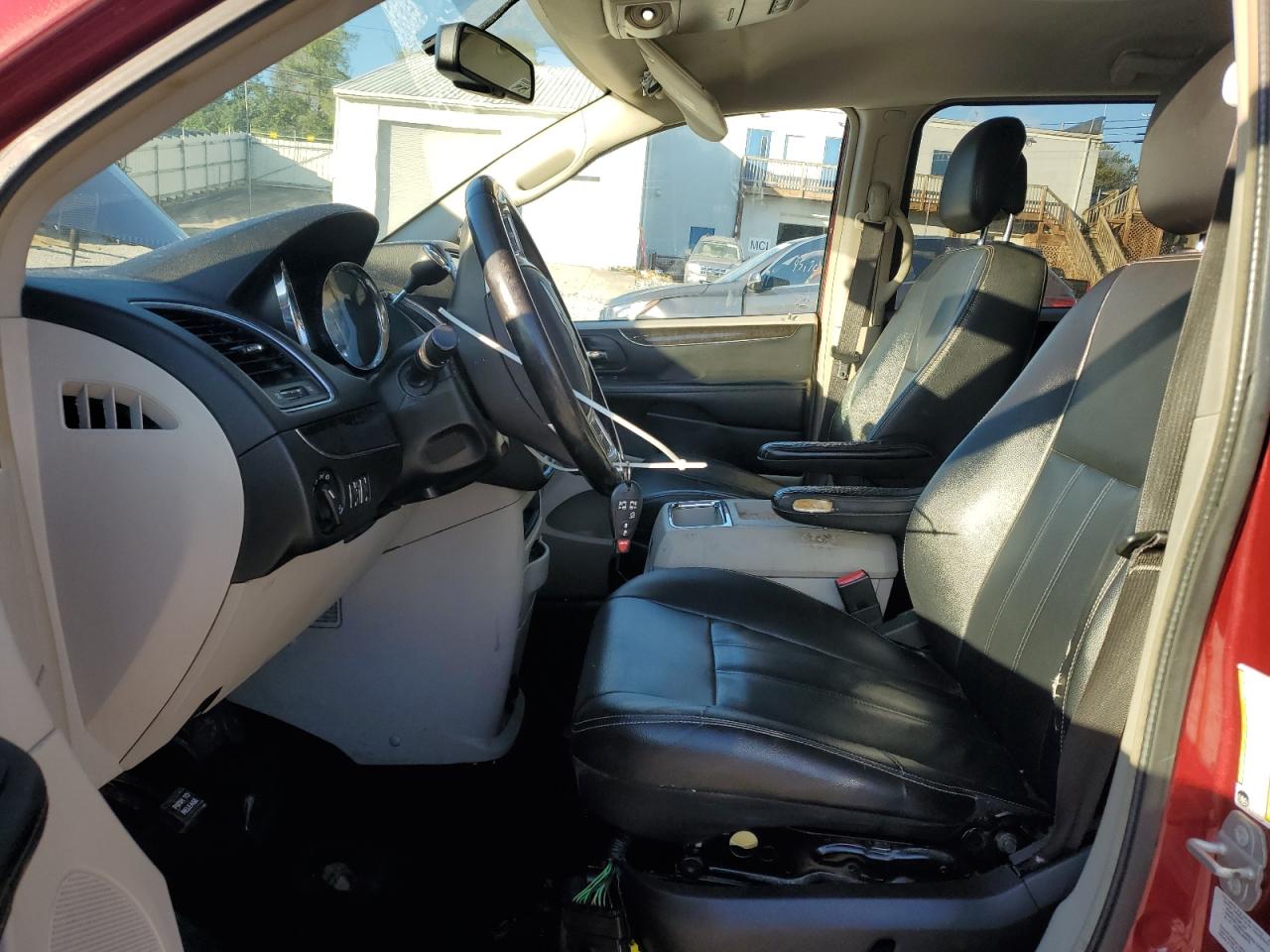 2016 Chrysler Town & Country Touring VIN: 2C4RC1BGXGR246486 Lot: 85072085