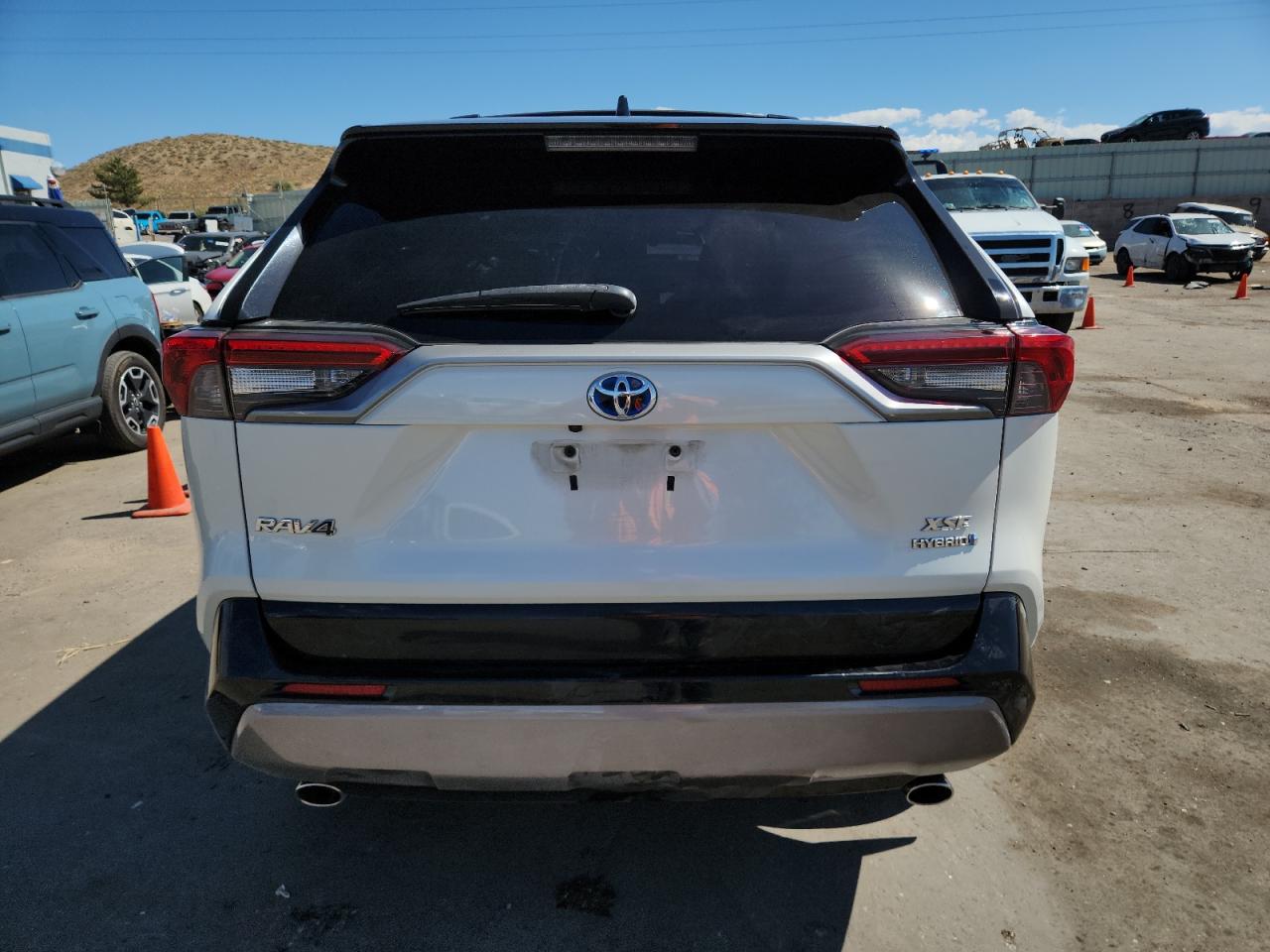 2019 Toyota Rav4 Xse VIN: 2T3EWRFV7KW028730 Lot: 82260485