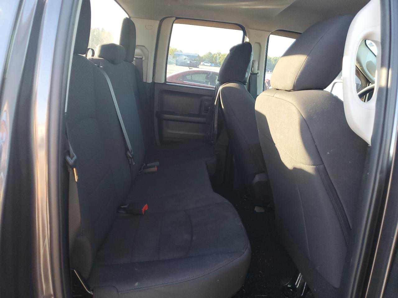 2019 Ram 1500 Classic Tradesman VIN: 1C6RR7FG6KS519031 Lot: 82232345