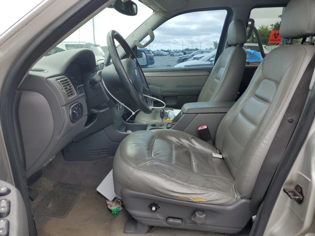 2004 Ford Explorer Xlt VIN: 1FMZU63W34UB13076 Lot: 82584105