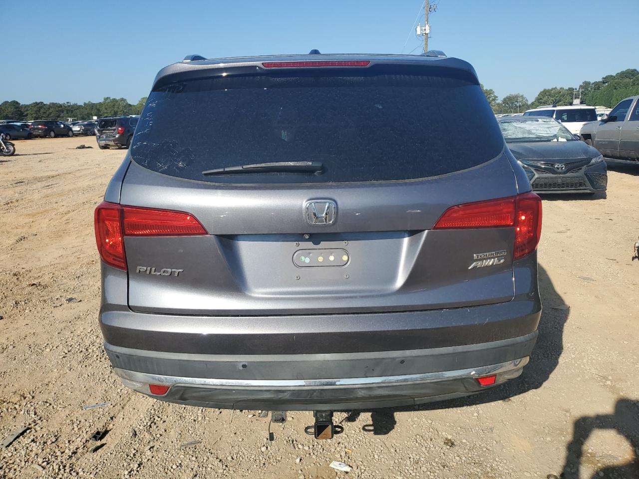 2016 Honda Pilot Touring VIN: 5FNYF6H94GB095925 Lot: 82069105